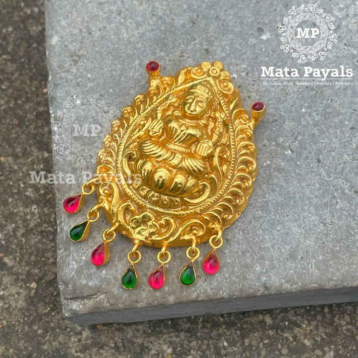 Alluring Devi Lakshmi Pendant