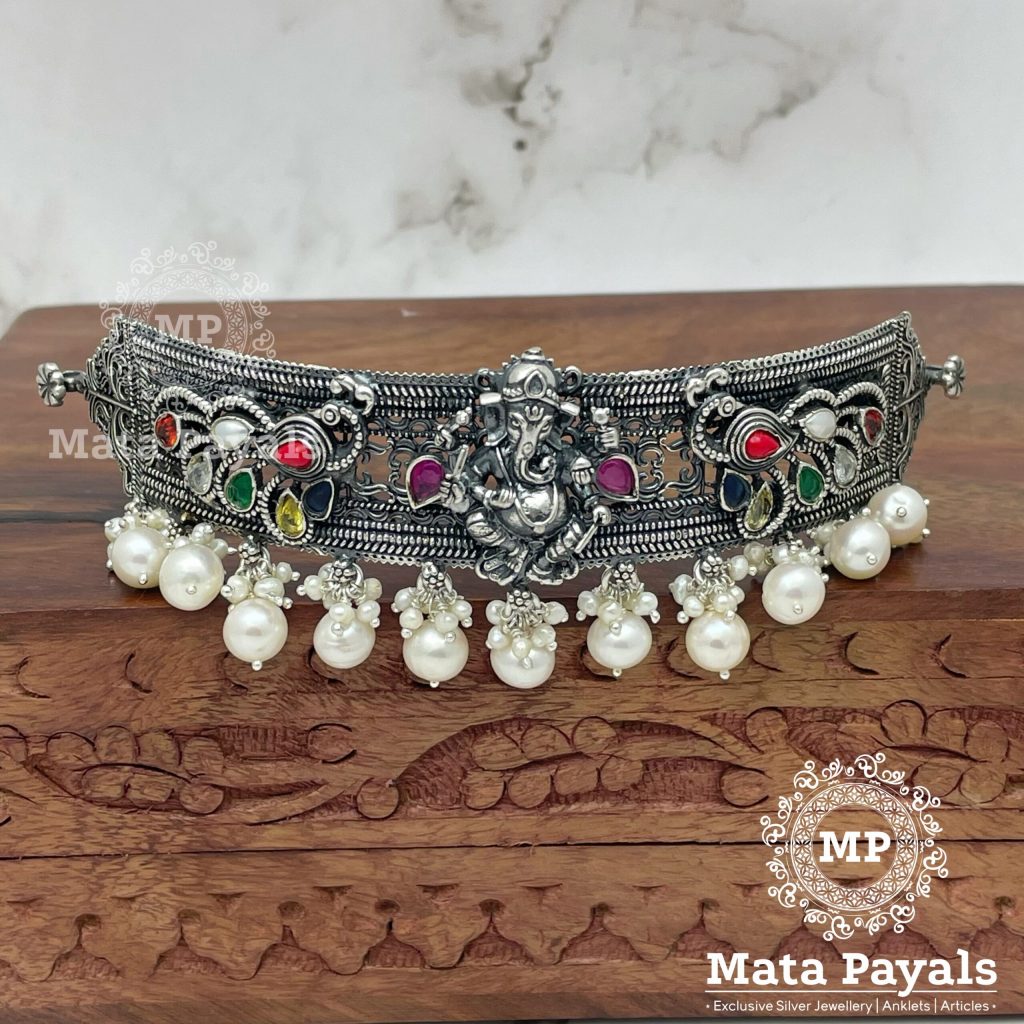 Astonishing Lord Ganesha Artistic Choker