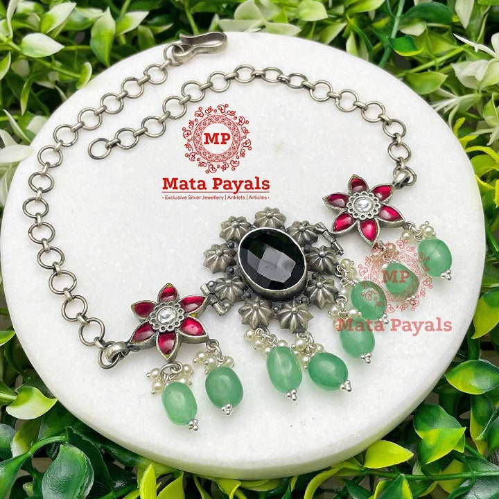 Dynamic Kundan Mandala Oxidised Choker