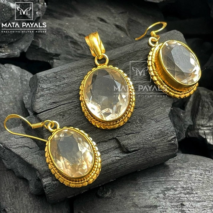 Fulgent Gold Plated Pendant Set