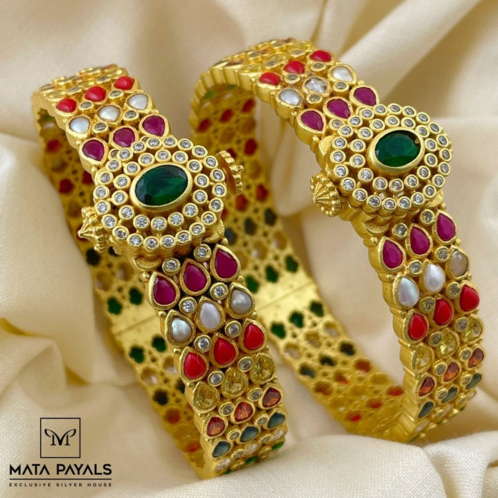 Royal Navarathna Bangle