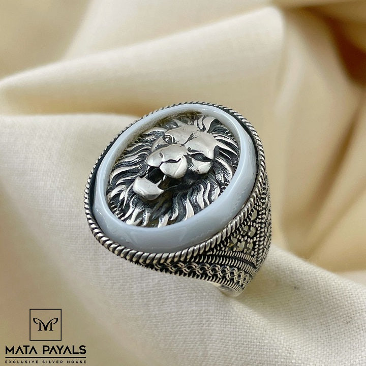 Lion Face Ring