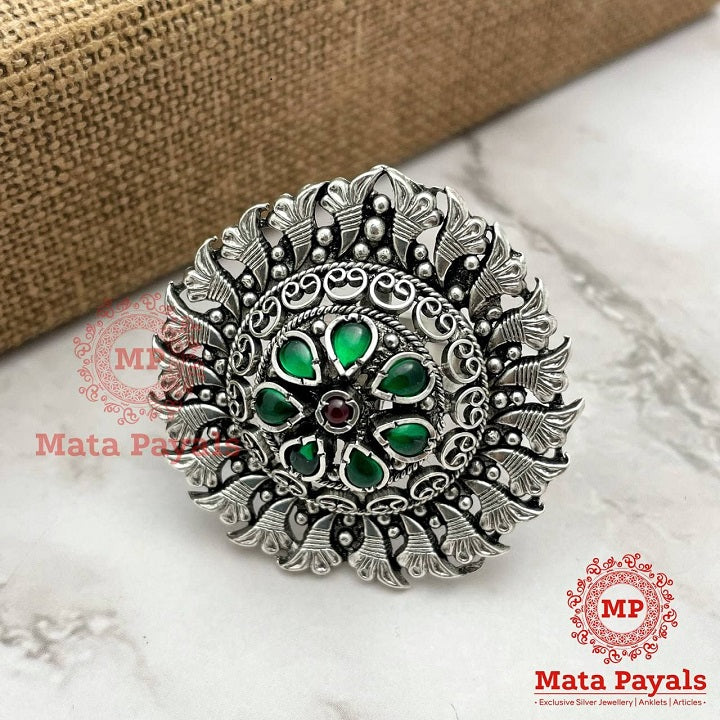 Green Floral Oxidised Fancy Ring