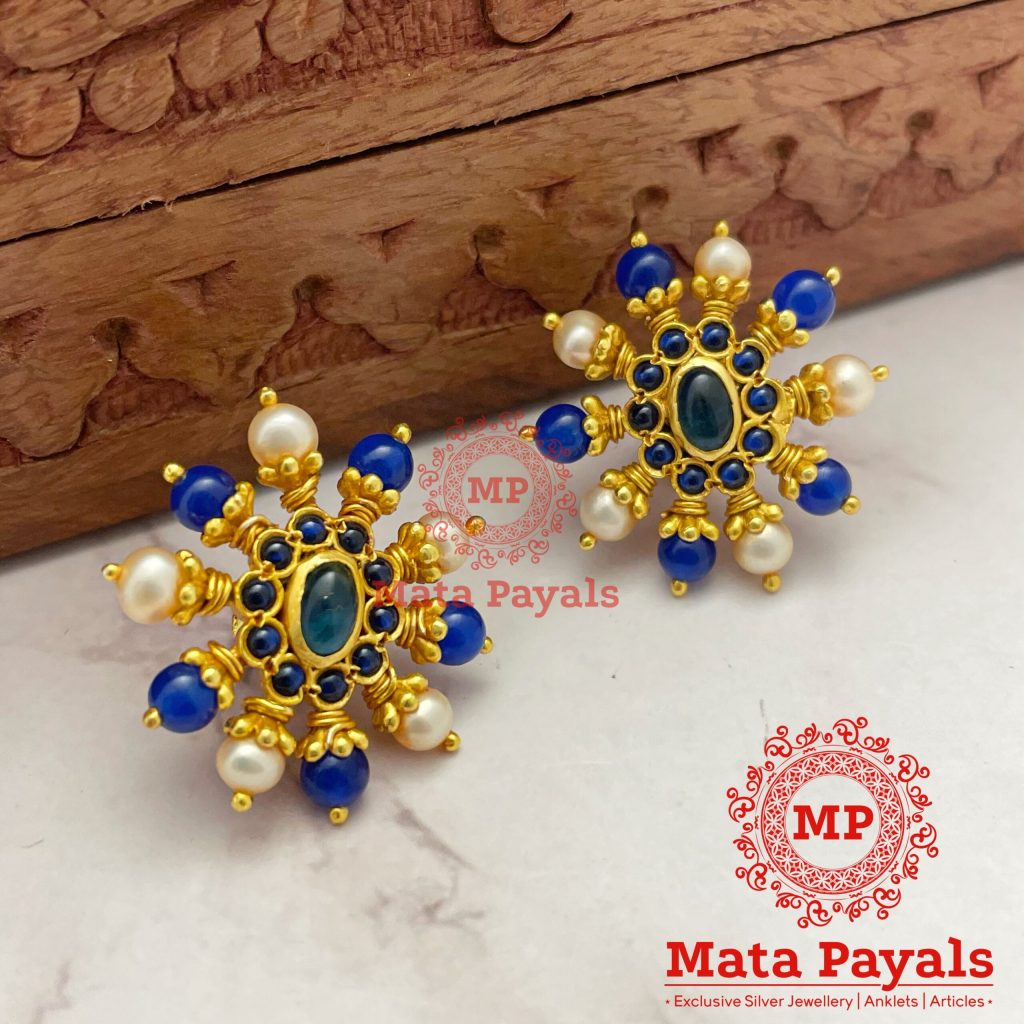 Blue Flowerish Charming Stud