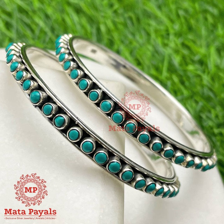 Impeccable Turquoise Oxidised Bangle