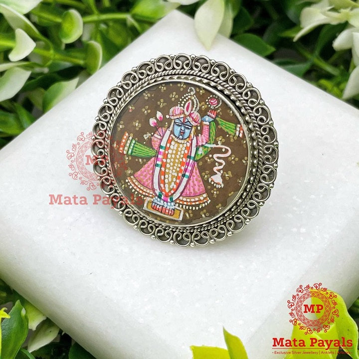 Mesmerizing Shri Krishna Oxidised Ring