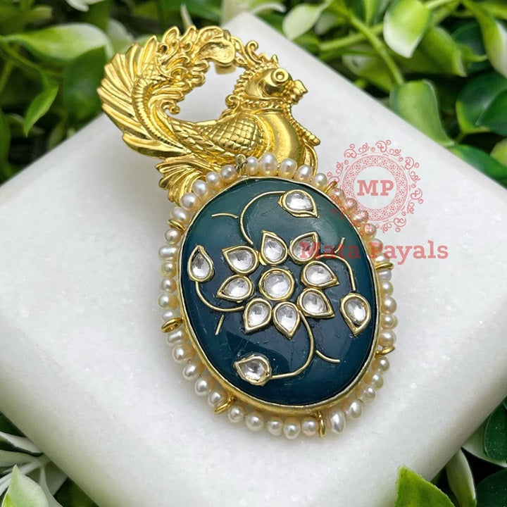 Oceanic Gold Plated Kundan Pendant