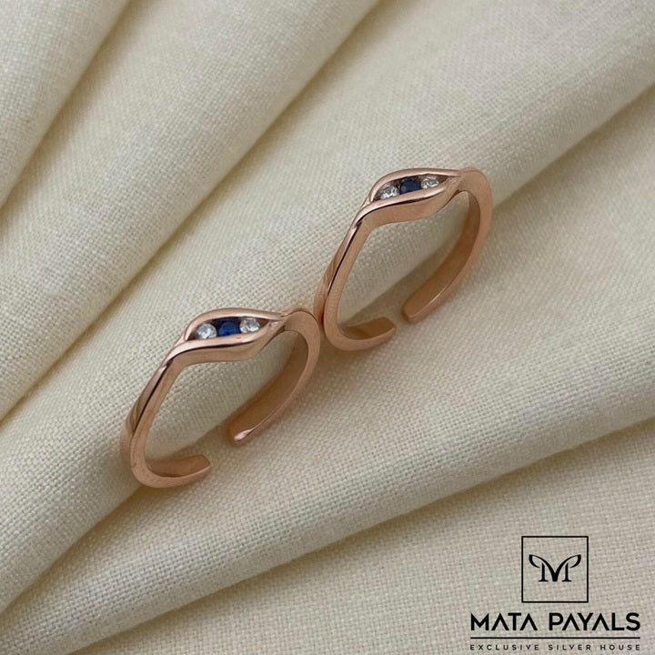 Quirky Blue Rose Gold Toe Ring