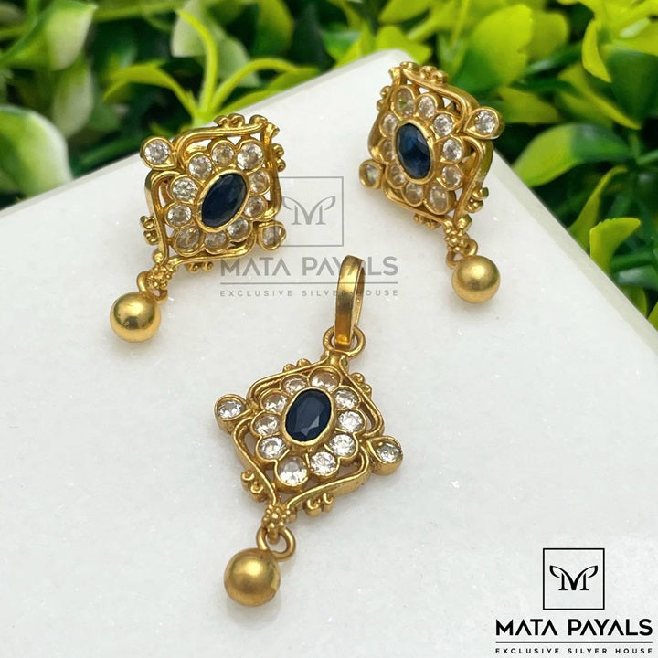 Stunning Gold Plated Pendant Sets