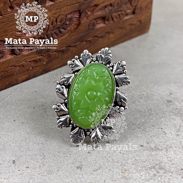 Stunning Peridot Oxidised Ring