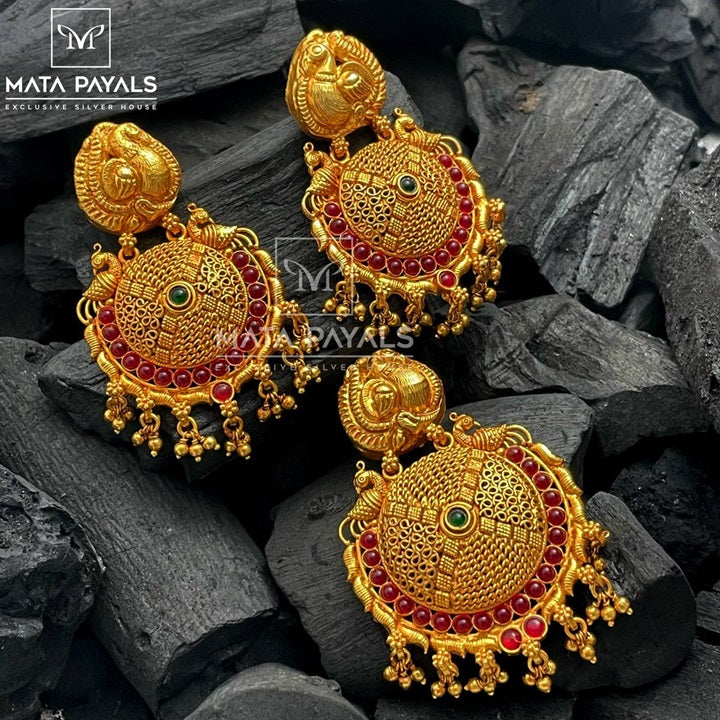 Traditional Temple Wear Gold Plated Pendant Set