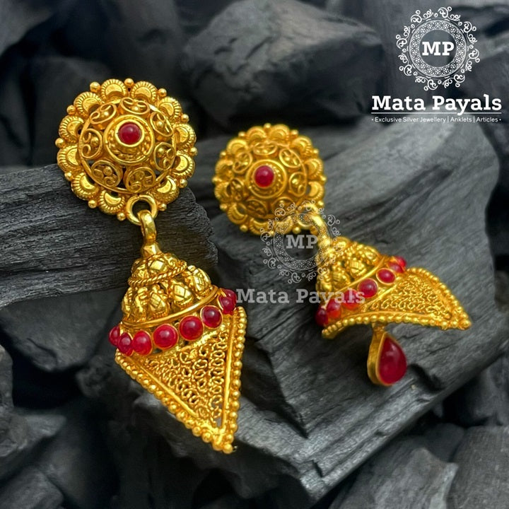 Wondrous Mandal Designed Gold Plated Jhumka