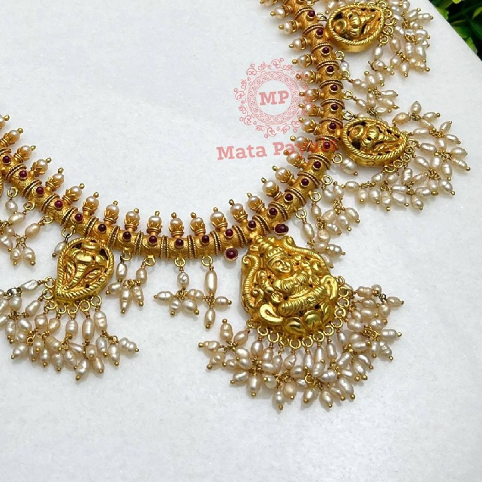 Divine Lakshmi Shanku Guttapusalu Necklace