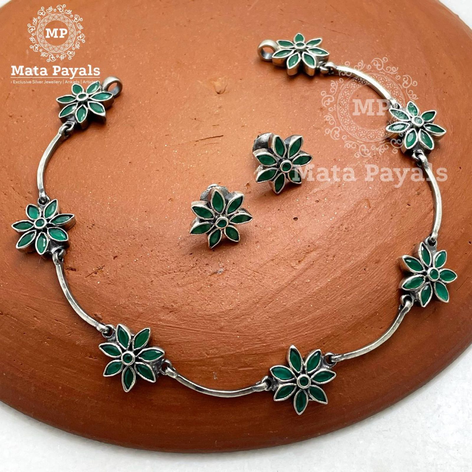 Impressive Green Floral Oxidised Necklace Set