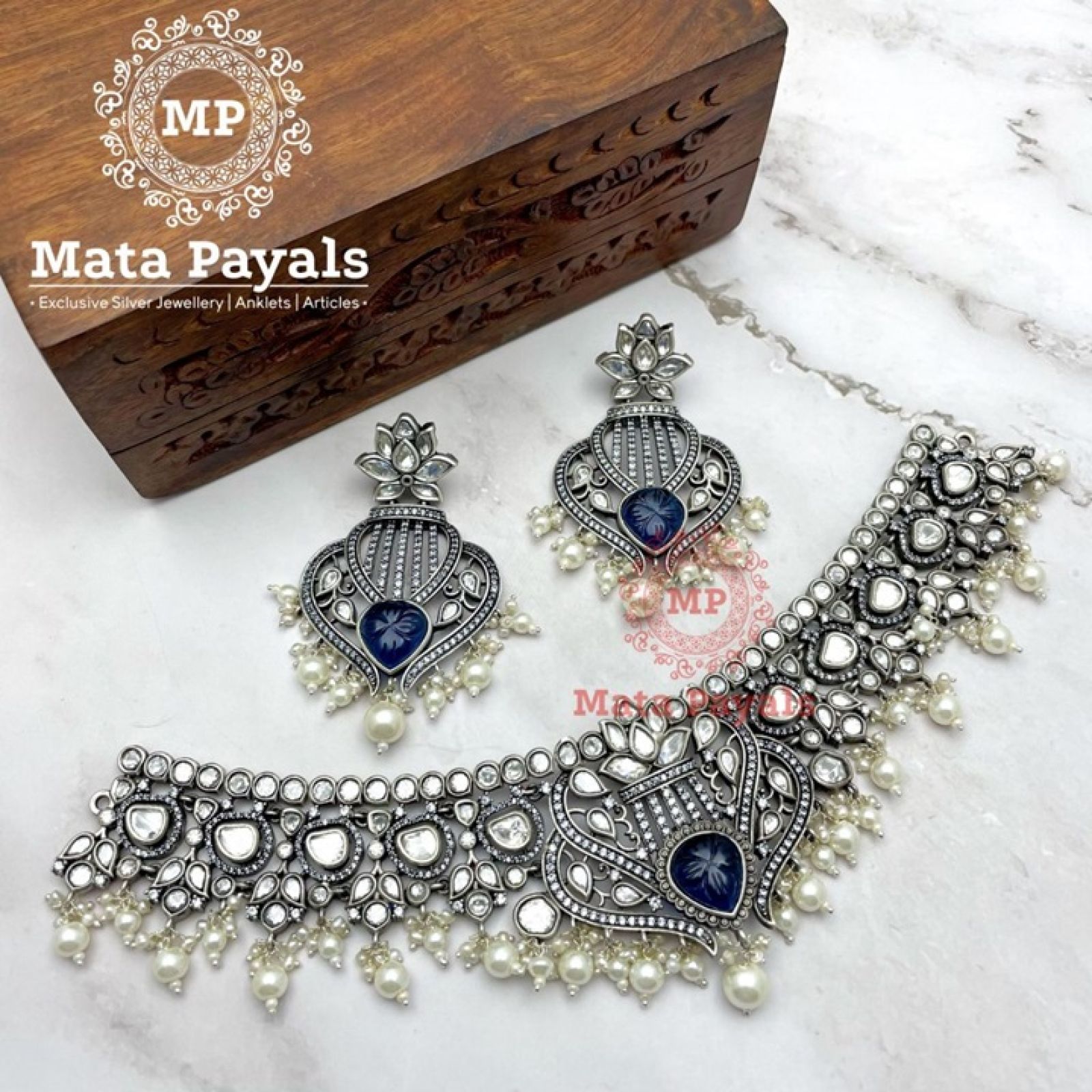 Royal Blue Kundan Oxidised Necklace