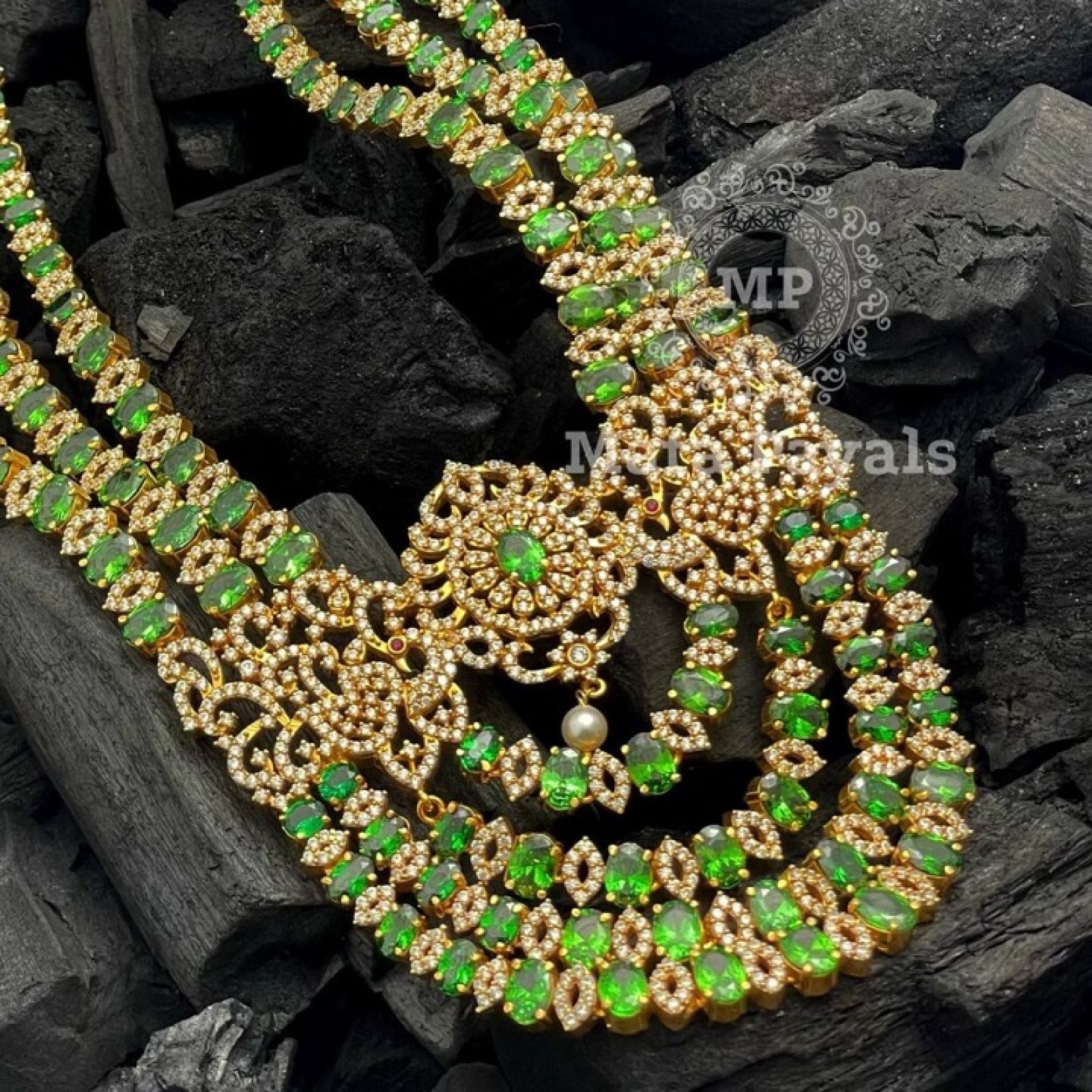 Spell Bound Greeny Gold Plated Necklace