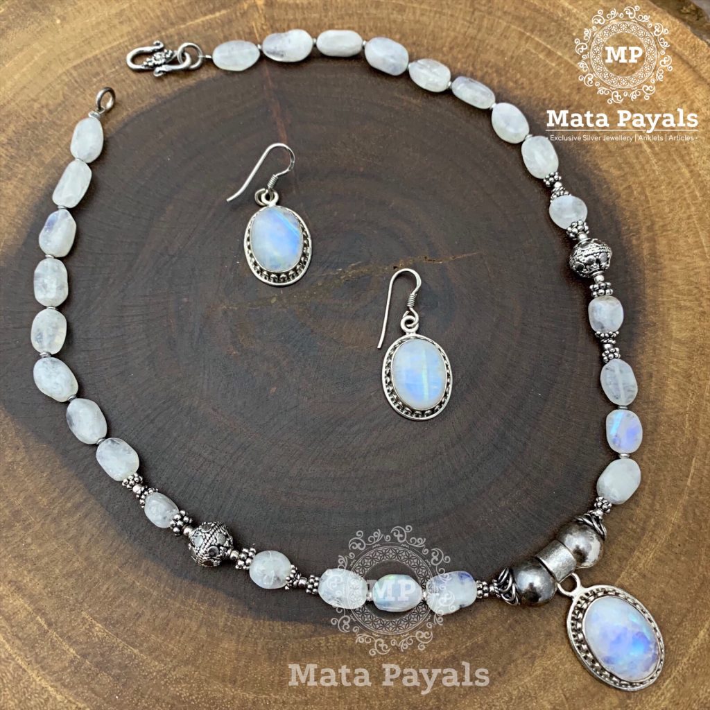 White Opal Bead Necklace Set