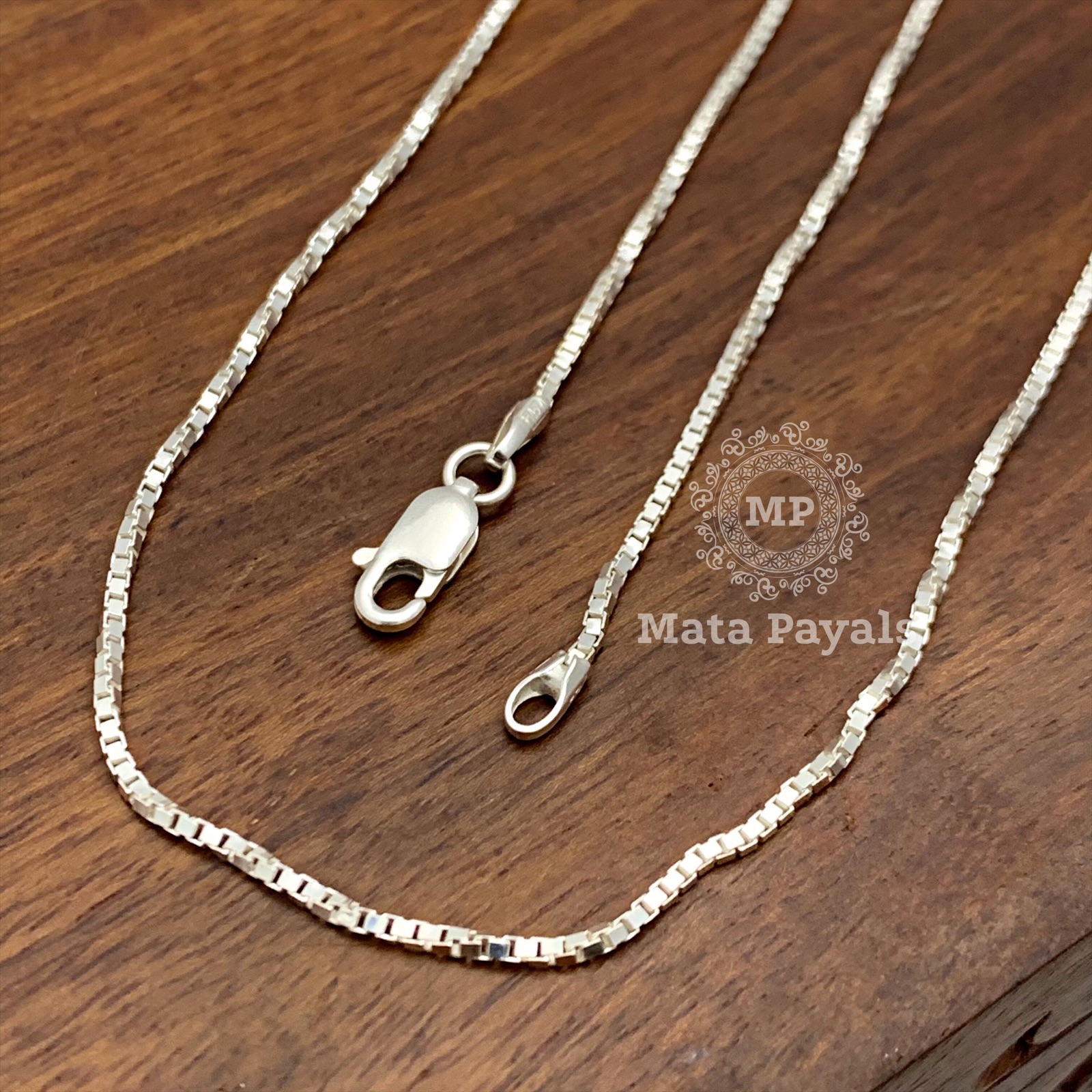 Sparkling Sequence Neck Chain