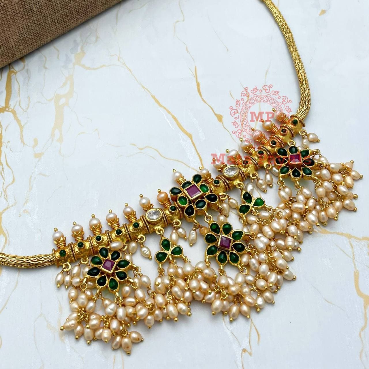 Green Pearl Gold Polish Necklace Z