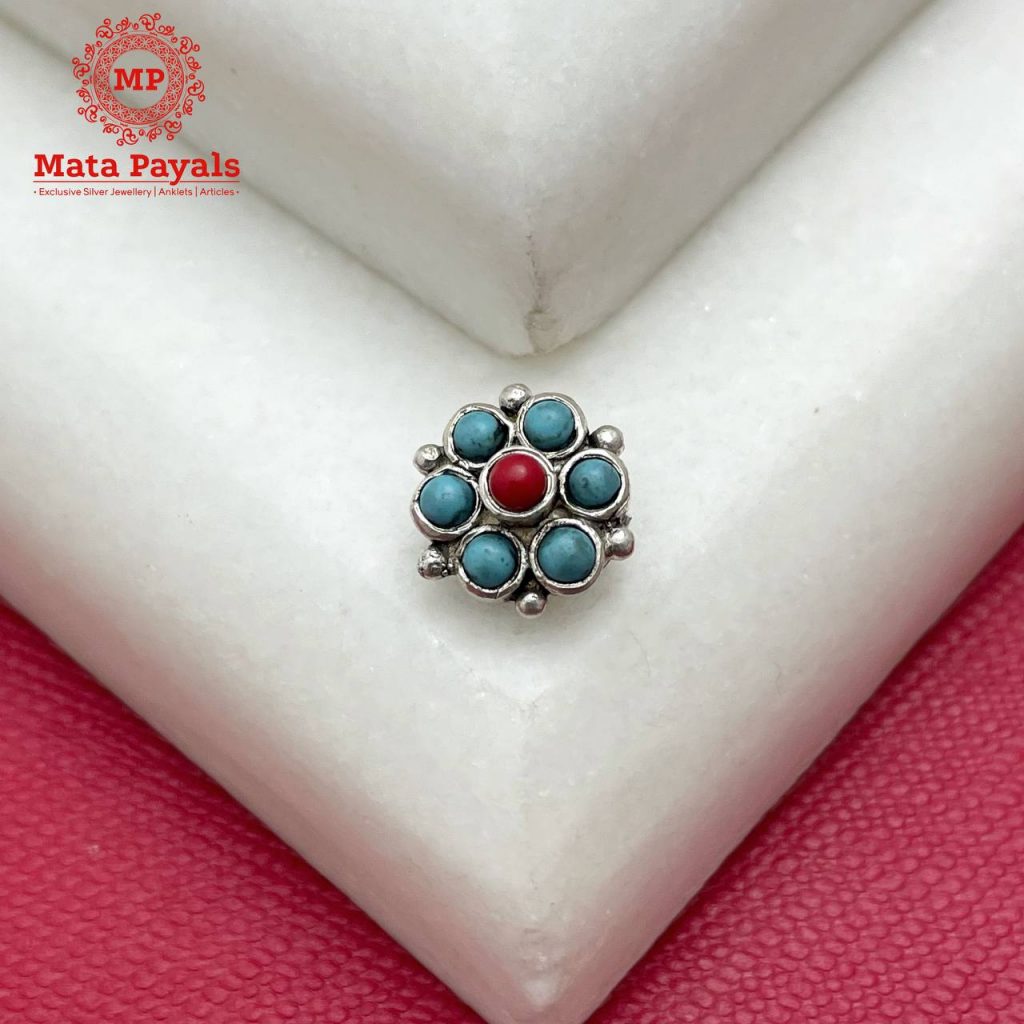 Turquoise Floret Nose Pin