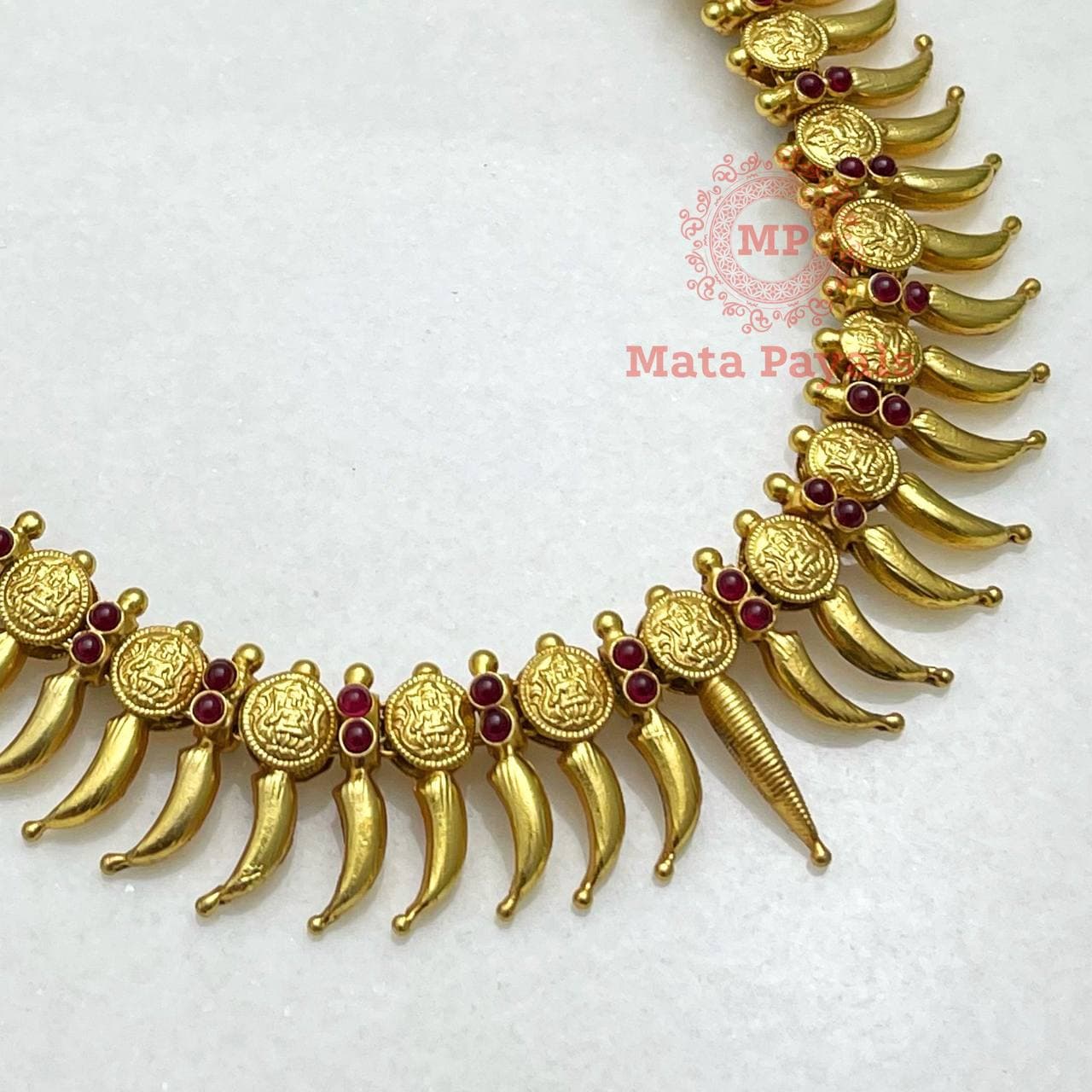 Devi Lakshmi Mango Red & Green Necklace..
