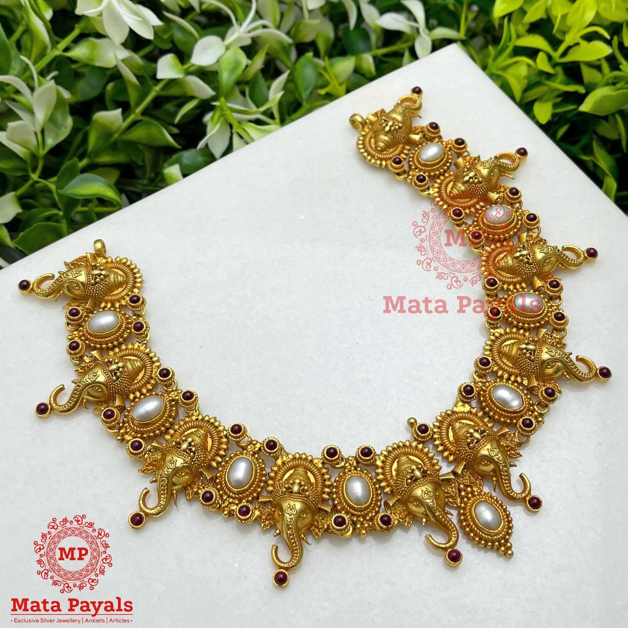 Shri Ganeha Gold Necklace