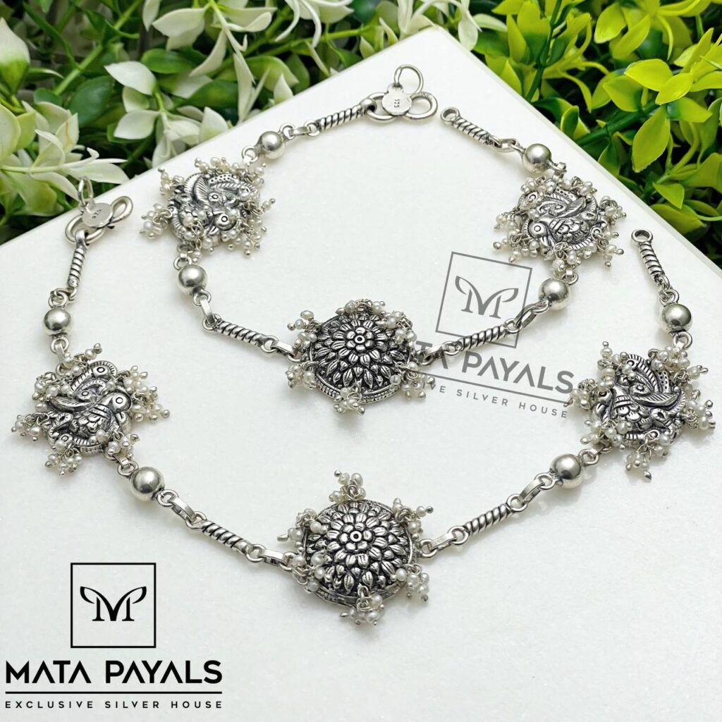 Flower Peacoc Silver Anklet