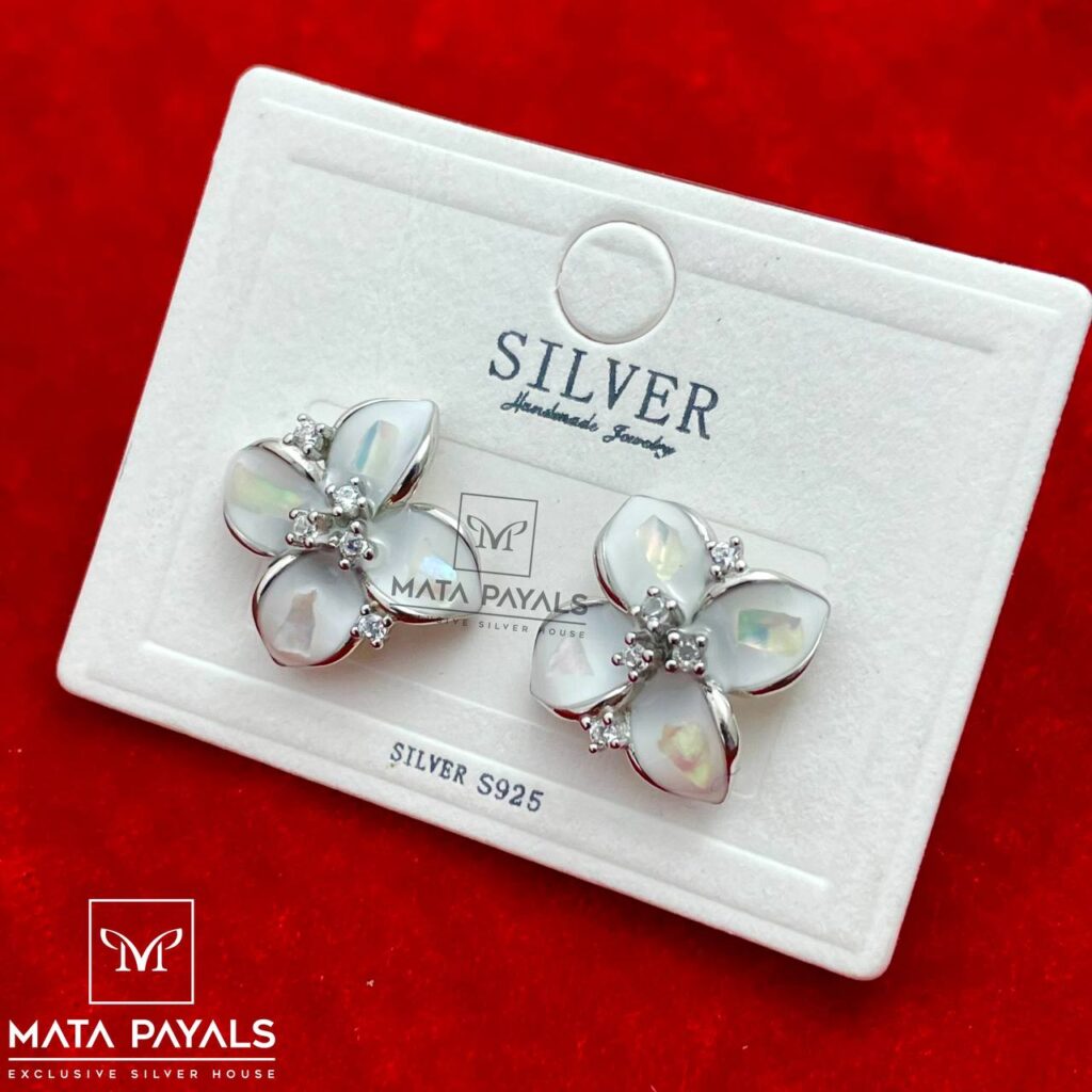 Pearl Floral Silver Earring