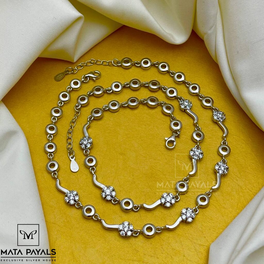 Flower Silver Mata Payals Anklet