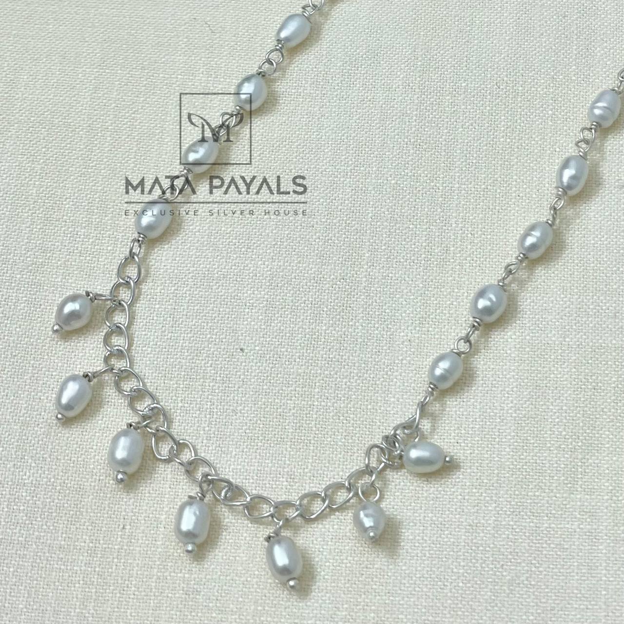 Pearl Droplet Neck Chain