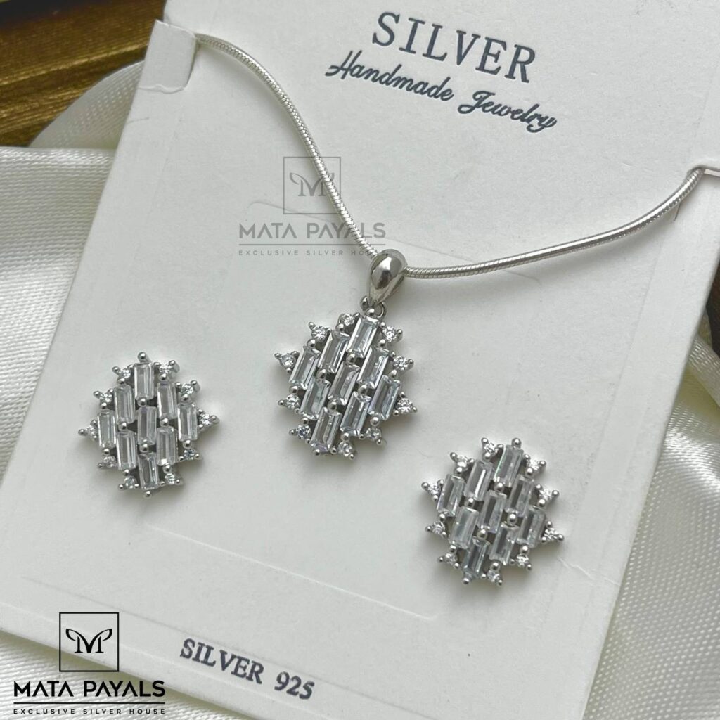 Silver Shop Mata Payals Set
