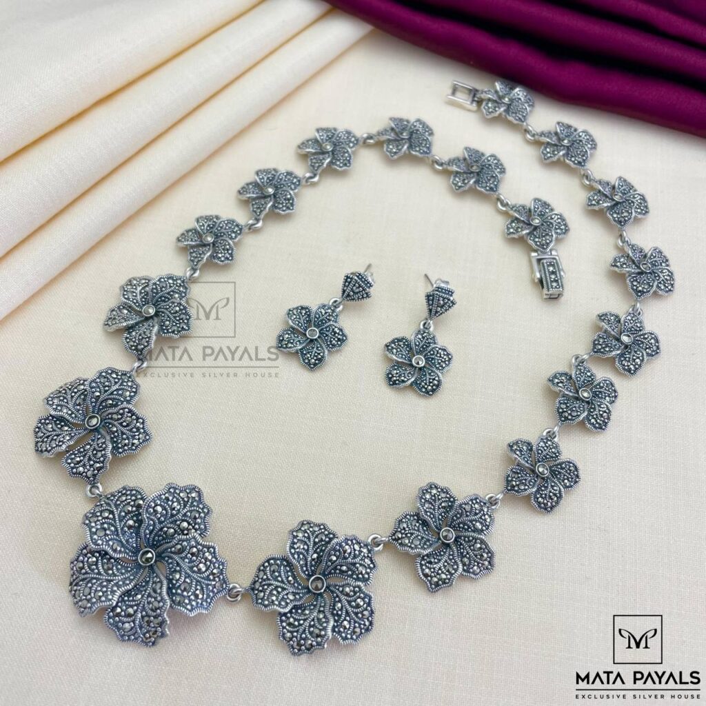 Floral Silver Necklace Set