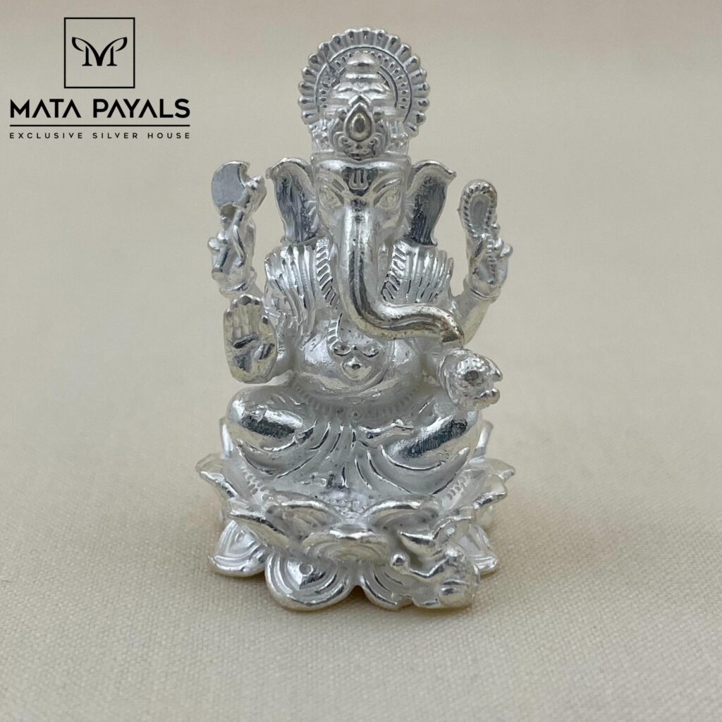 Lord Ganesha Idol (6)