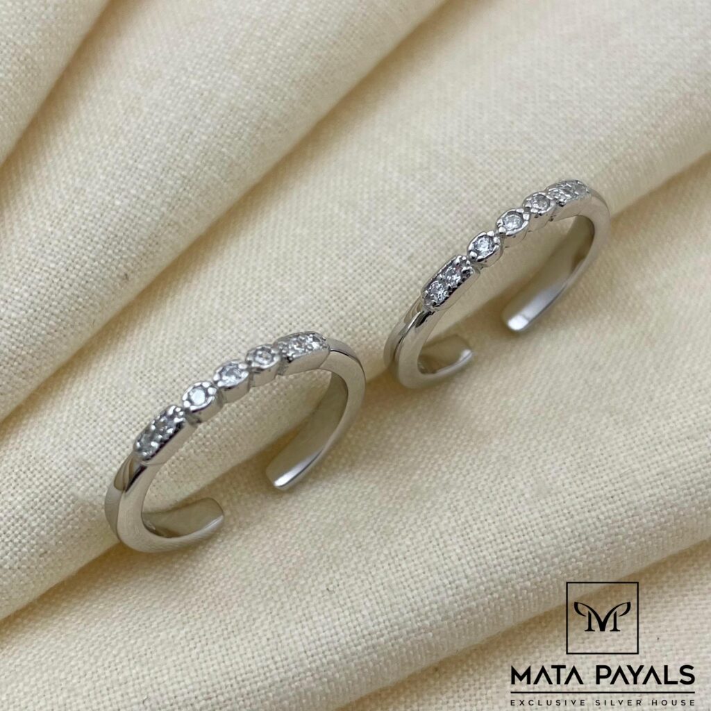 Pure Silver Daily Wear Toe Rings (3)
